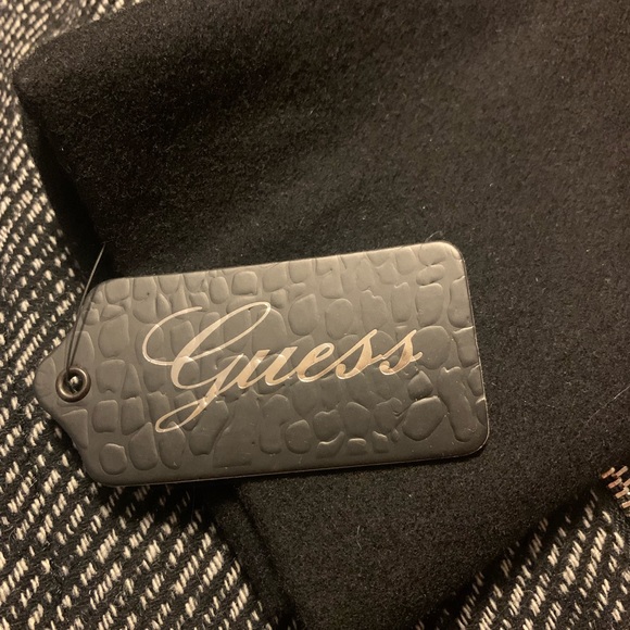 Beautiful GUESS wool dress coat. Brand new with tags. - Picture 3 of 8